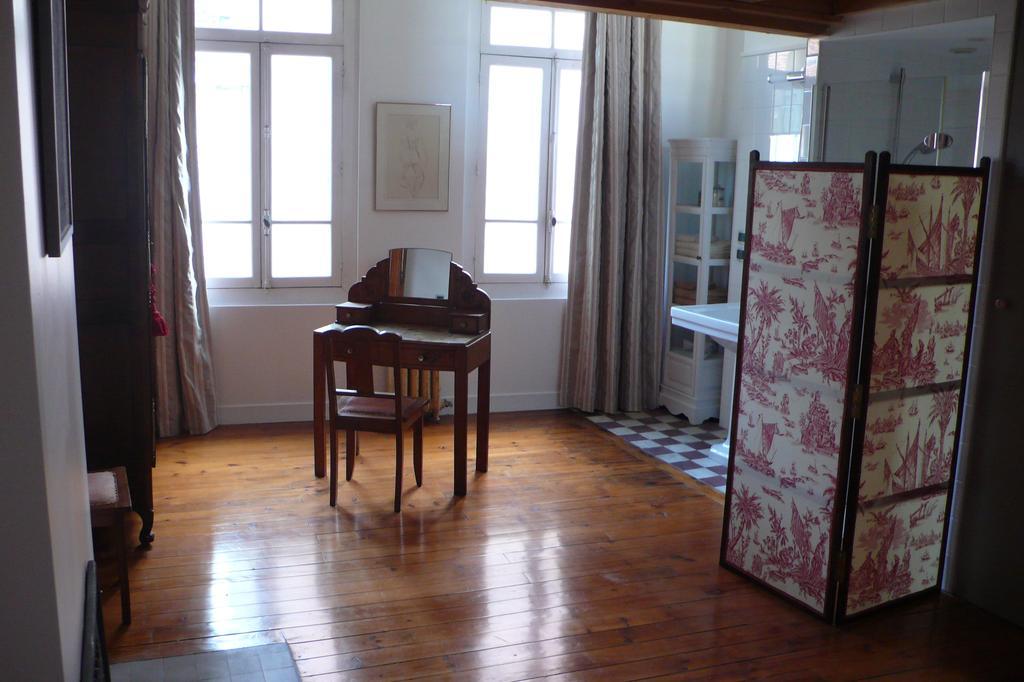 La Maison Des Vignes Burdeos Habitación foto